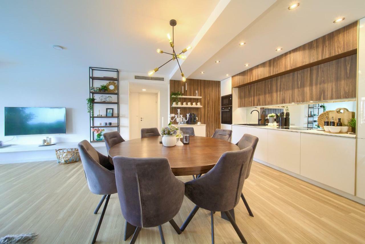 Holiday Home Elegant Vrh  외부 사진