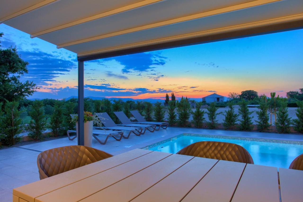 Holiday Home Elegant Vrh  외부 사진